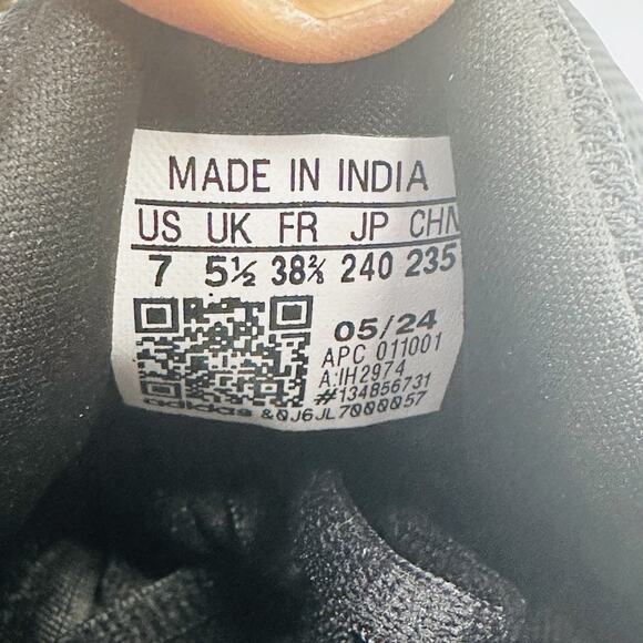 Size 7 - Adidas Women's Cloudfoam Comfy Running Shoes, Black/White/Pink (New) - Picture 6 of 7